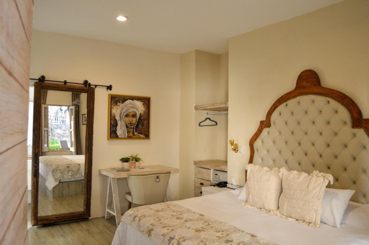 Hotel De Piedra Бернал Екстериор снимка