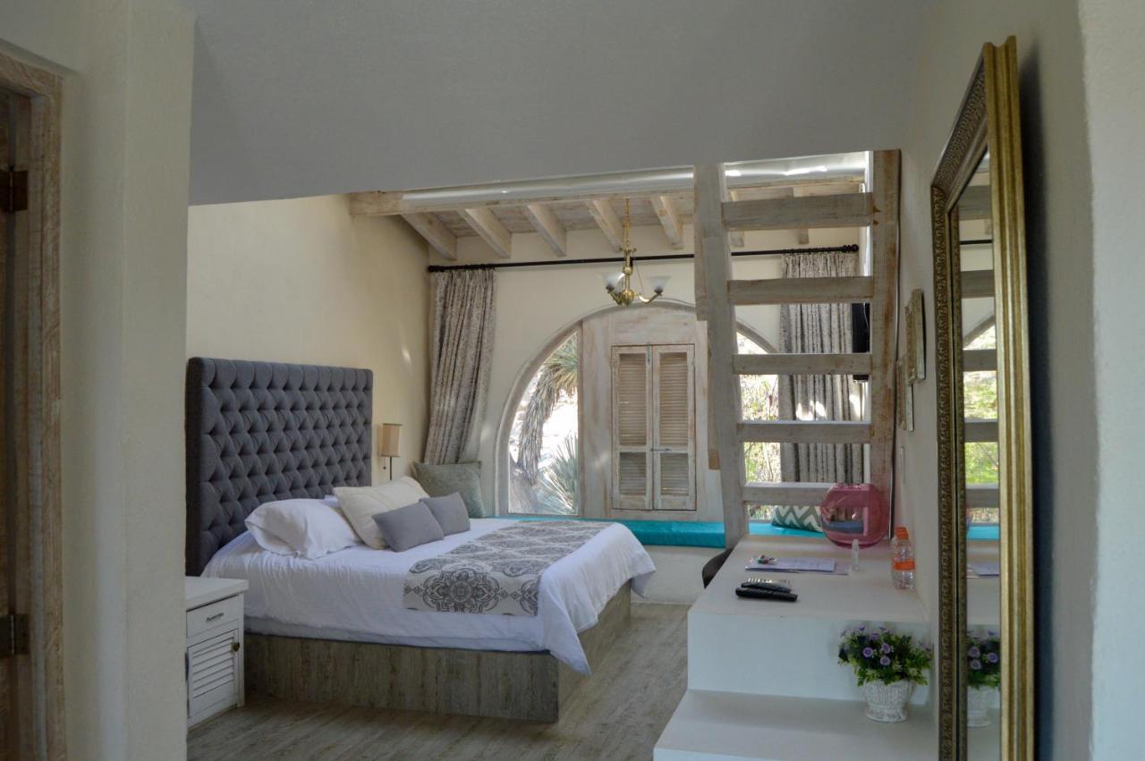 Hotel De Piedra Бернал Екстериор снимка