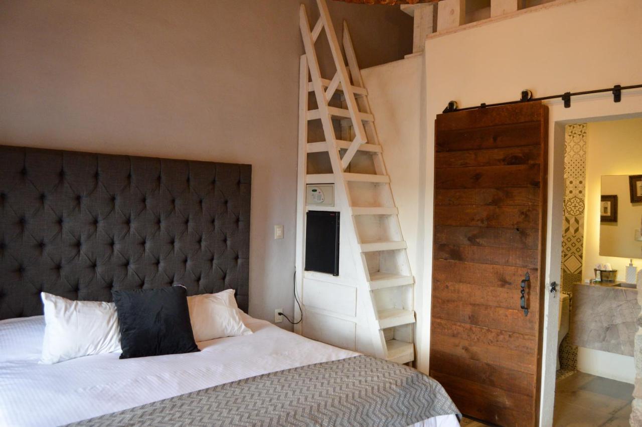 Hotel De Piedra Бернал Екстериор снимка