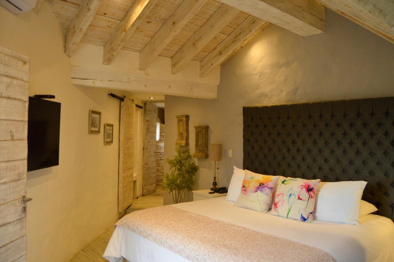 Hotel De Piedra Бернал Екстериор снимка