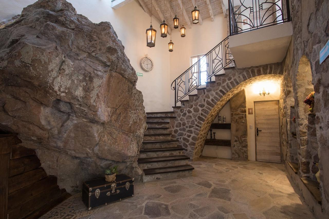 Hotel De Piedra Бернал Екстериор снимка