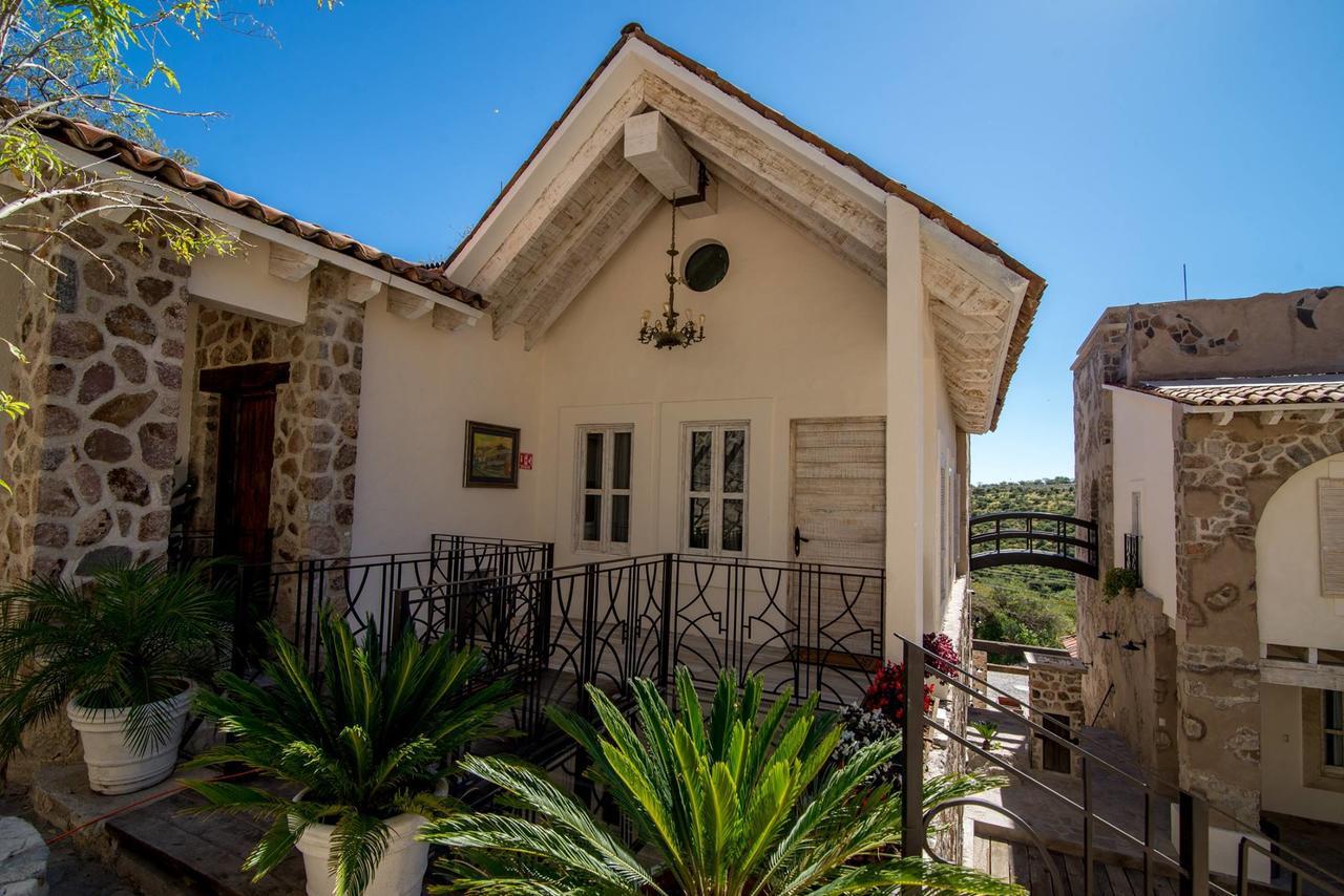 Hotel De Piedra Бернал Екстериор снимка