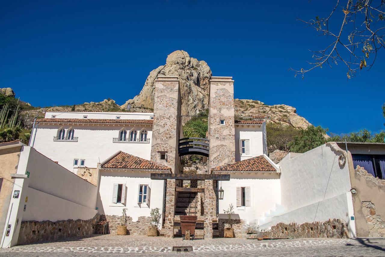 Hotel De Piedra Бернал Екстериор снимка