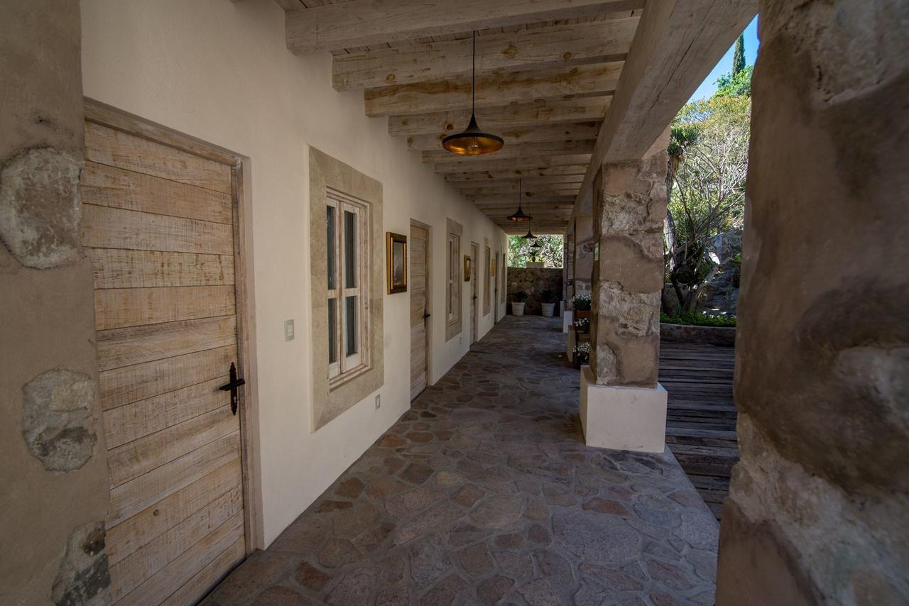 Hotel De Piedra Бернал Екстериор снимка