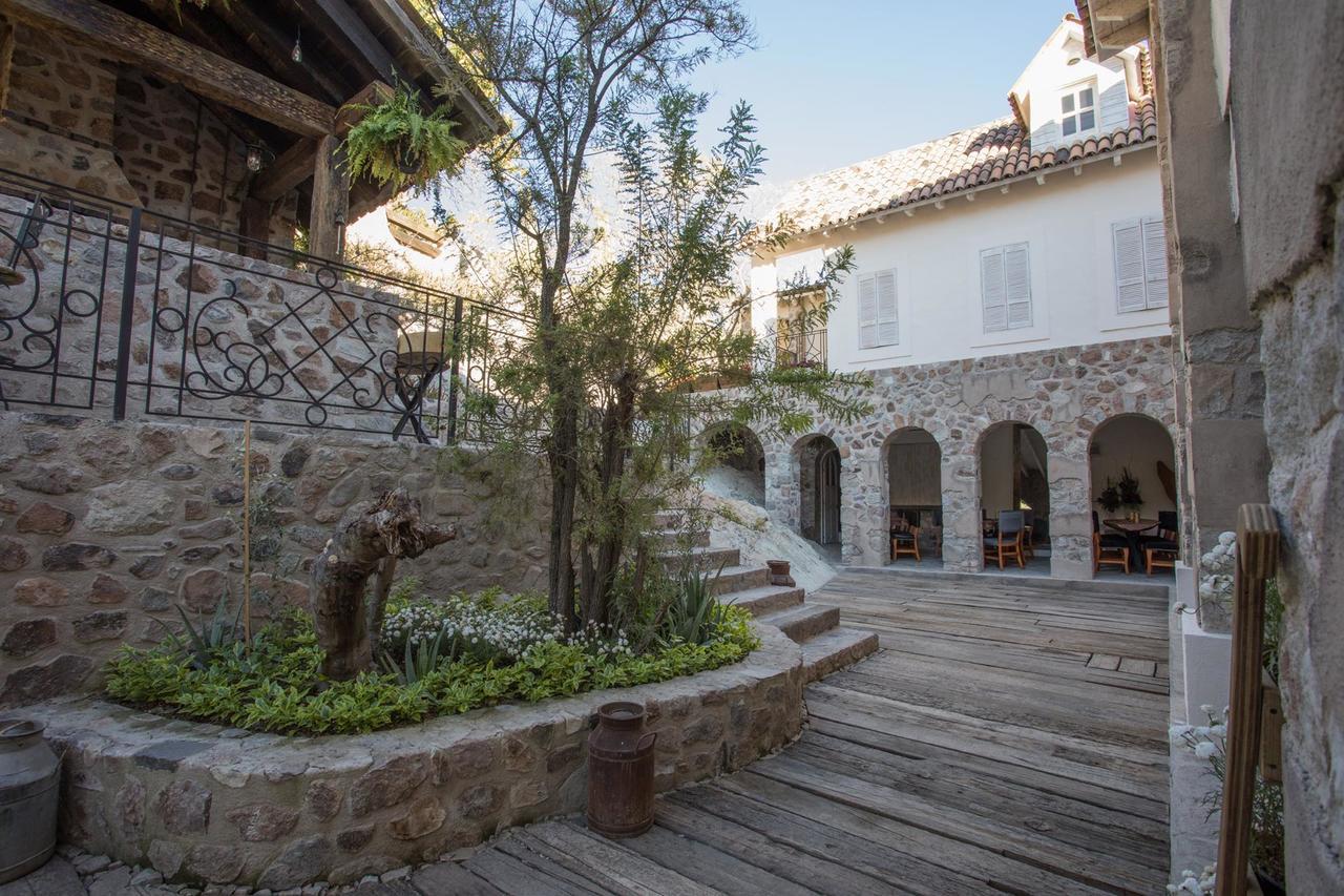 Hotel De Piedra Бернал Екстериор снимка